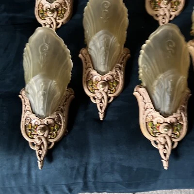 Apliques de pared antiguos Art Deco de los años 30 con marcas de vidrio ámbar Foto 1 de 4