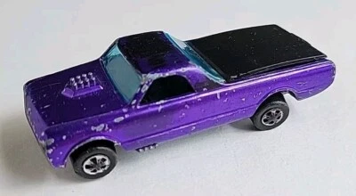 Custom Fleetside Hot Wheels 1967 pintado púrpura y cola negra - ver descripción  Foto 1 de 4