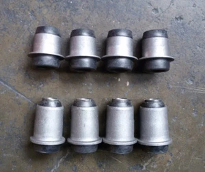 BOCCOLE SILENTBLOCK PER BRACCIO LADA NIVA KIT ORIG. 2121-2904040 2101-2904040 - Picture 1 of 3