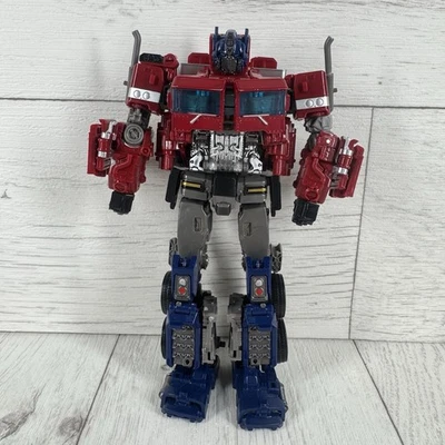 Transformers Studio Series Optimus Prime Voyager Class 38 Bumblebee Movie Figure - Image 1 of 4
