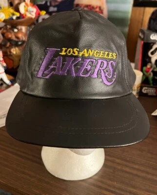 Chapéu Snapback Vintage Los Angeles Lakers Couro Roteiro Headmaster Especial Esportivo - Imagem 1 de 4