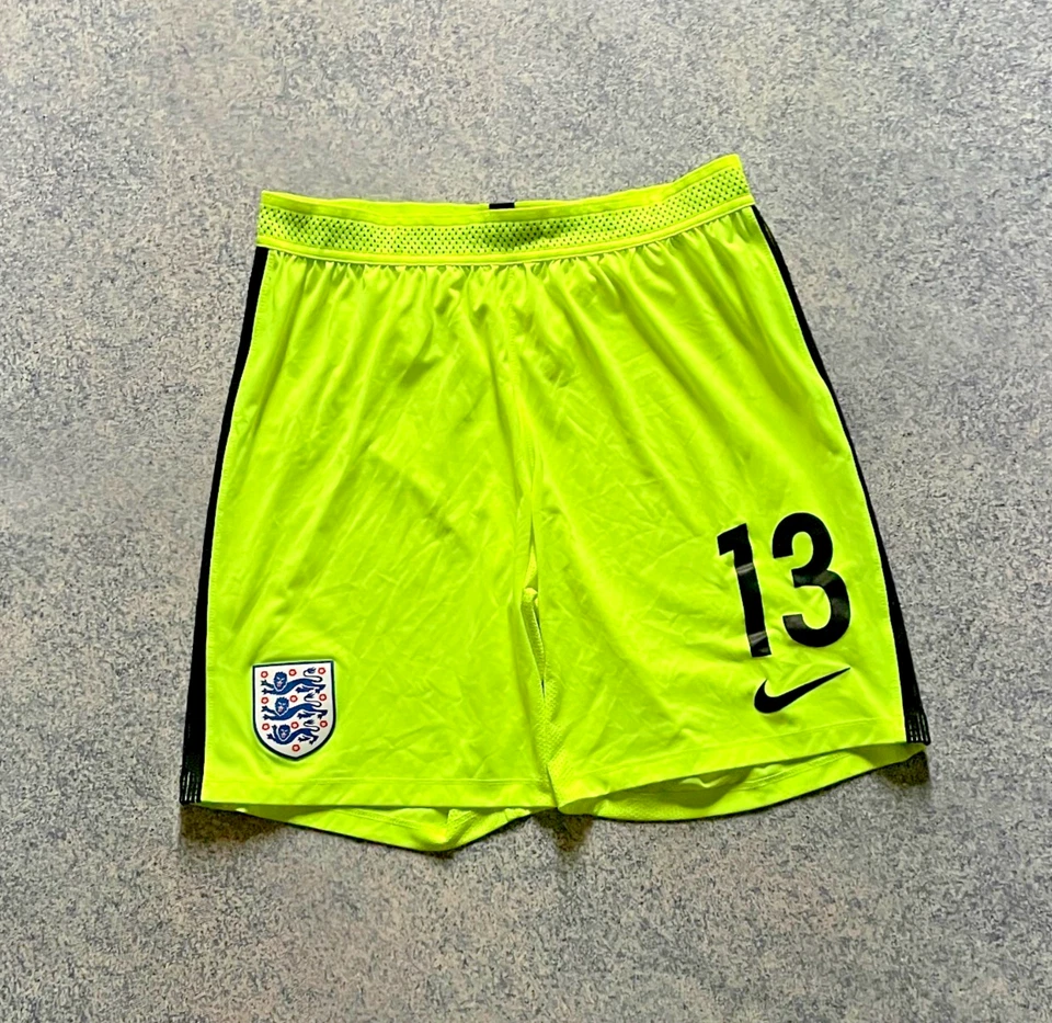 Pantalones Cortos de Fútbol Inglaterra Portero Edición Jugador Partido Usado 2017 Fútbol Nike Talla L Foto 1 de 4