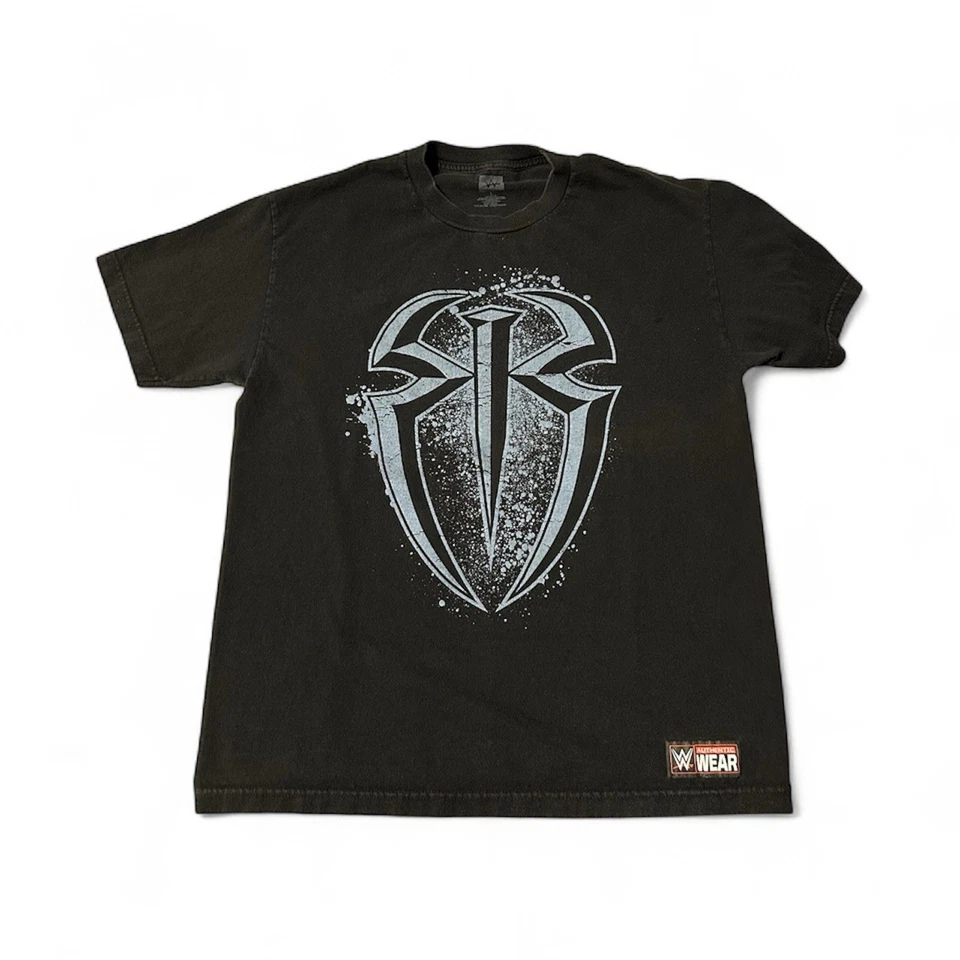 Men’s WWE WWF Roman Reigns Wrestling T-Shirt Size Large - Image 1 of 3