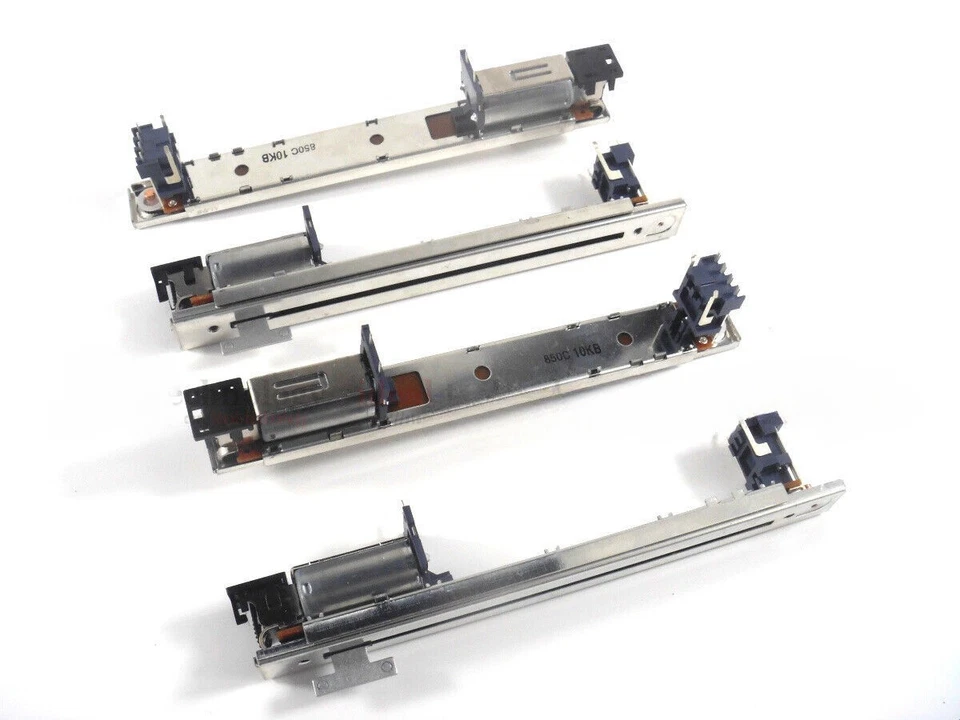 Fader original 4 piezas para YAMAHA 01V96, 02R96, DM1000, LS9 DM2000, AW2400 Foto 1 de 4