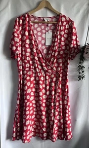 Vila Clothes Ladies Red Wrap Front Daisy Print Summer Dress Size 40 UK 12 - Picture 1 of 16