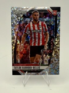 Discoteca Panini Prizm Premier League 2024-25 - Taylor Harwood-Bellis #293 (RC) - Imagen 1 de 2