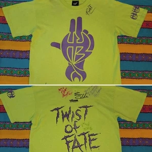 Vintage 90s Hardy Boyz T-Shirt w some Autos Jeff Hardy Twist Of Fate Med WWF WWE - Picture 1 of 14