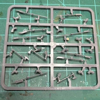 Miniaturas Victrix Medieval Polearms Opción Sprue Nuevo de Lote Antiguo Foto 1 de 4