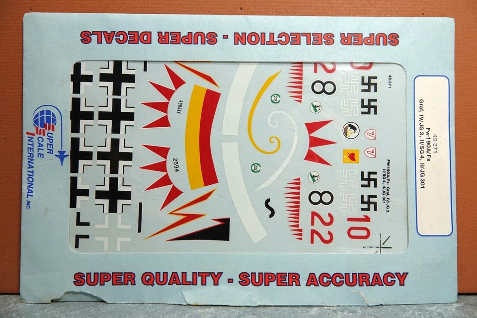 HOJA DE CALCOMANÍAS 1/48 SUPERESCALA Fw-190A/F GRAF, IV/JG3, II/Sg 4, II/Jg 301 Foto 1 de 1