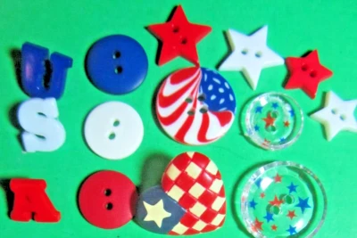 (14) PATRIOTIC USA STARS RED WHITE BLUE SHANK 2&4-HOLE 1/2"-1" BUTTONS-K218 - Image 1 of 2
