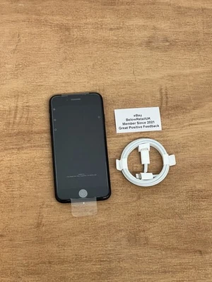 NEW APPLE IPHONE SE 3 64GB MIDNIGHT 5G UNLOCKED - JAN 2026 APPLE WARRANTY UK - Image 1 of 4