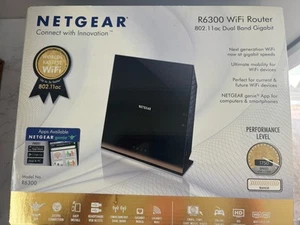 NetGear R6300 WiFi Router - AC1750 - Picture 1 of 8