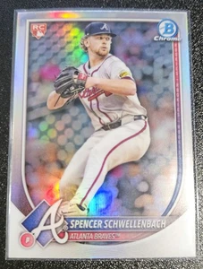 Spencer Schwellenbach RC - 2025 Bowman Chrome Red Rookie Logo Redemption Braves - Bild 1 von 2