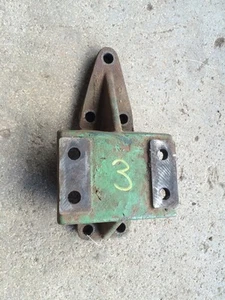 John Deere Sichelmäher Halterung für Getriebe Kettenkasten JD 8 Z1385H #3 - Bild 1 von 5