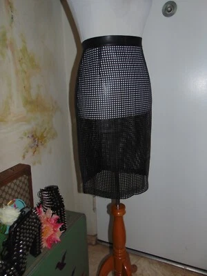 Rara Falda Lápiz Kiko Mizuhara Ceremonia de Apertura Red Malla Jaula Suave Negra talla S Foto 1 de 4