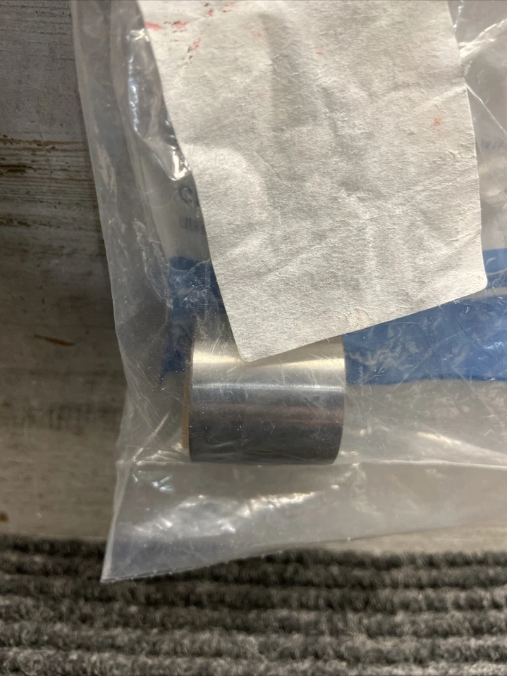 Seguidor de levas/motor Ford CP9Z-6500-EDB Foto 1 de 3