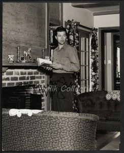 Dennis Morgan - signed Vintage Celebrity Autogramm Foto - My Wild Irish Rose - Bild 1 von 1