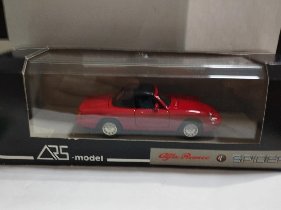 ARS MODEL ITALY ALFA ROMEO SPIDER CLOSED TOP ROSSO SCALA 1:43 - Immagine 1 di 1