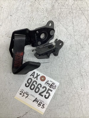 2020 - 2024 CHEVROLET SILVERADO 2500HD REAR LEFT SEAT BACK UPPER LATCH OEM - Image 1 of 4