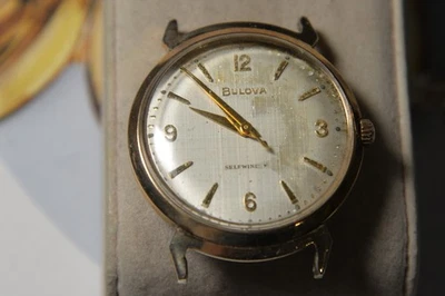 Reloj automático para hombre Bulova 11afac 10k RGP 17J 1962 vintage--4 reparaciones/piezas Foto 1 de 4