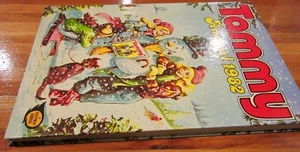 Tammy Annual 1982. Cover a Snowman in Top hat reading Tammy Fleetway Hb in MELB - Foto 1 di 12