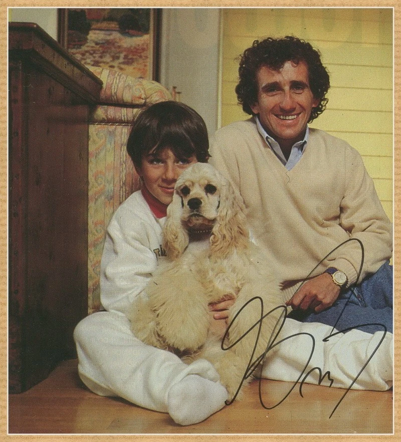 Alain Prost - Piloto de carreras francés - Auténtica foto de revista firmada - París años 90 Foto 1 de 1