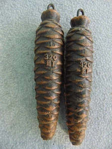 OLD VINTAGE PAIR OF GERMAN CUCKOO CLOCK WEIGHTS PARTS 320 ET - Picture 1 of 5