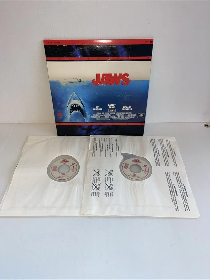 JAWS Laserdisc 2-Disc Letterboxed Edition Scheider Dreyfuss Spielberg 1975/1991 - Image 1 of 4