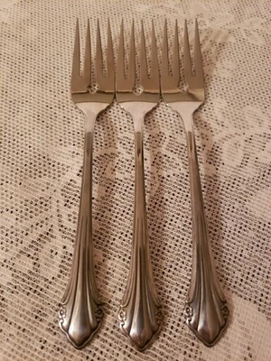 Oneida 1881 Rogers Bittersweet Repose (3) Salad Forks Stainless Flatware 6.75" - Image 1 of 3