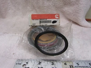 Cummins 3804899 Kit, Front Seal Service, NOS, Genuine Cummins, N3 - Picture 1 of 4