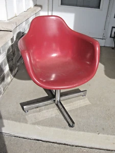 Vtg MCM Mid Century Krueger Eames Fiberglass Chairs SWIVEL chrome base adjustabl - Picture 1 of 22