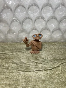 Vintage 2002 E.T Extra Terrestrial Universal Movie - Picture 1 of 3