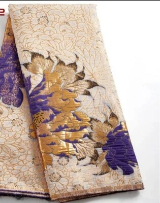  Jacquard de encaje brocado nigeriano de alta calidad 5 yardas 2021 disponible en morado  Foto 1 de 4