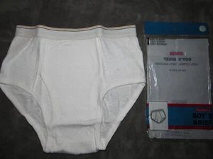 NOS Vtg Shaber's Boys full briefs underwear Soft 100% Cotton Size L 26-28 - Picture 1 of 3