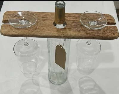 Carrito de vino de madera de coco Foto 1 de 2