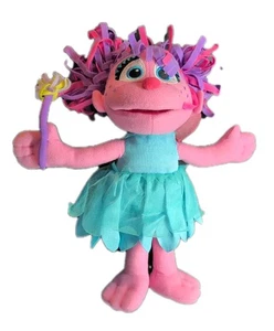 Sesamstraße Abby Cadabby singende Fee Plüschpuppe Hasbro 10 Zoll ungetestet - Bild 1 von 2
