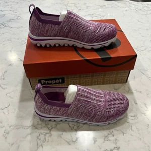 Nuevo con etiquetas Zapatos cómodos Propet púrpura de viaje activos elásticos sin cordones talla 5 - Imagen 1 de 8