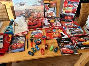 XXL Konvolut Disney Cars Ferngesteuertes Autos Turbo, Puzzle, Bücher, Gitarre - Bild 1 von 10