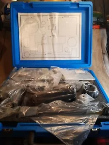 Mazda Specialty Tool Set 49UN-01-0800 Puller & 49UN-01-0700 Installer and Others - Foto 1 di 23