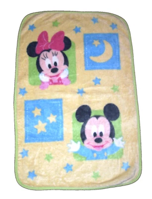 Cobertor de bebê Disney Mickey Minnie Moon estrelas pelúcia amarelo azul verde acabamento 30x45" - Imagem 1 de 2