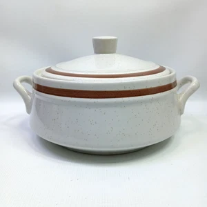 Colección Bonsai de Colección Gres Marrón Moteado con Rayas Cazuela y Tapa A Prueba de Horno - Imagen 1 de 9