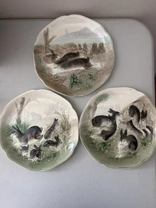 Antico piatto conigli/coniglietti in maiolica francese Higgins & Seiter 3 diversi - Foto 1 di 9