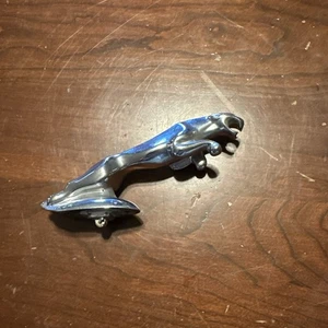 07-15 Jaguar XK XKR Hood Bonnet Leaping Jag Emblem Chrome Oem - Bild 1 von 4