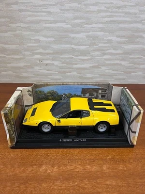 Modellino mini auto KYOSHO Ferrari 365 GT4 BB scala 1/18 usato - Immagine 1 di 4