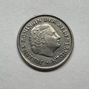 1963 Netherlands 10 Cents - Beautiful Coin - #B-015 - Picture 1 of 2