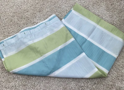 Cortina de Ducha Threshold Target Azul Verde Blanco Patrón Seersucker Foto 1 de 4