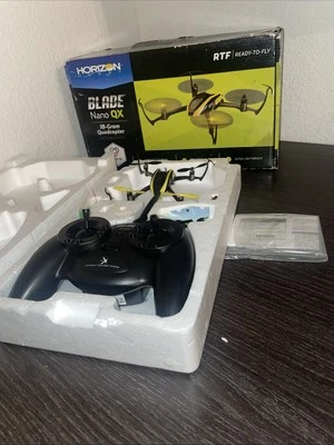 Vintage Horizon Hobby Blade Nano QX 18-Gram Quadcopter w/ remote RTF - Image 1 of 4