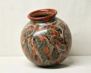 Handgefertigte kleine runde Keramikvase 6,5" hoch - Bild 1 von 11