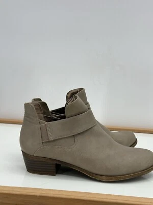 LifeStride Able 踝靴, ~ 灰褐色 ~ 女式 8 个月 ~ 二手状况完好 — 第 1/4 张图片