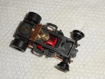 AURORA AFX MAGNATRACTION Red Devil HO SLOT CHASSIS Bonito Limpio Afinado y Neumáticos Foto 1 de 4